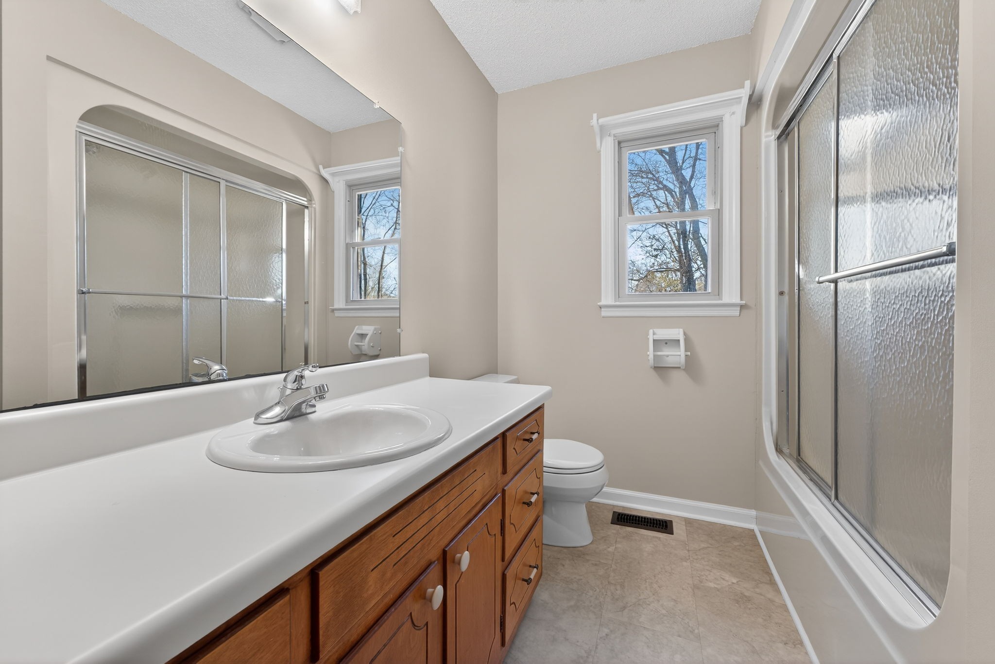 2232 Oakhaven Drive Murfreesboro TN 37129