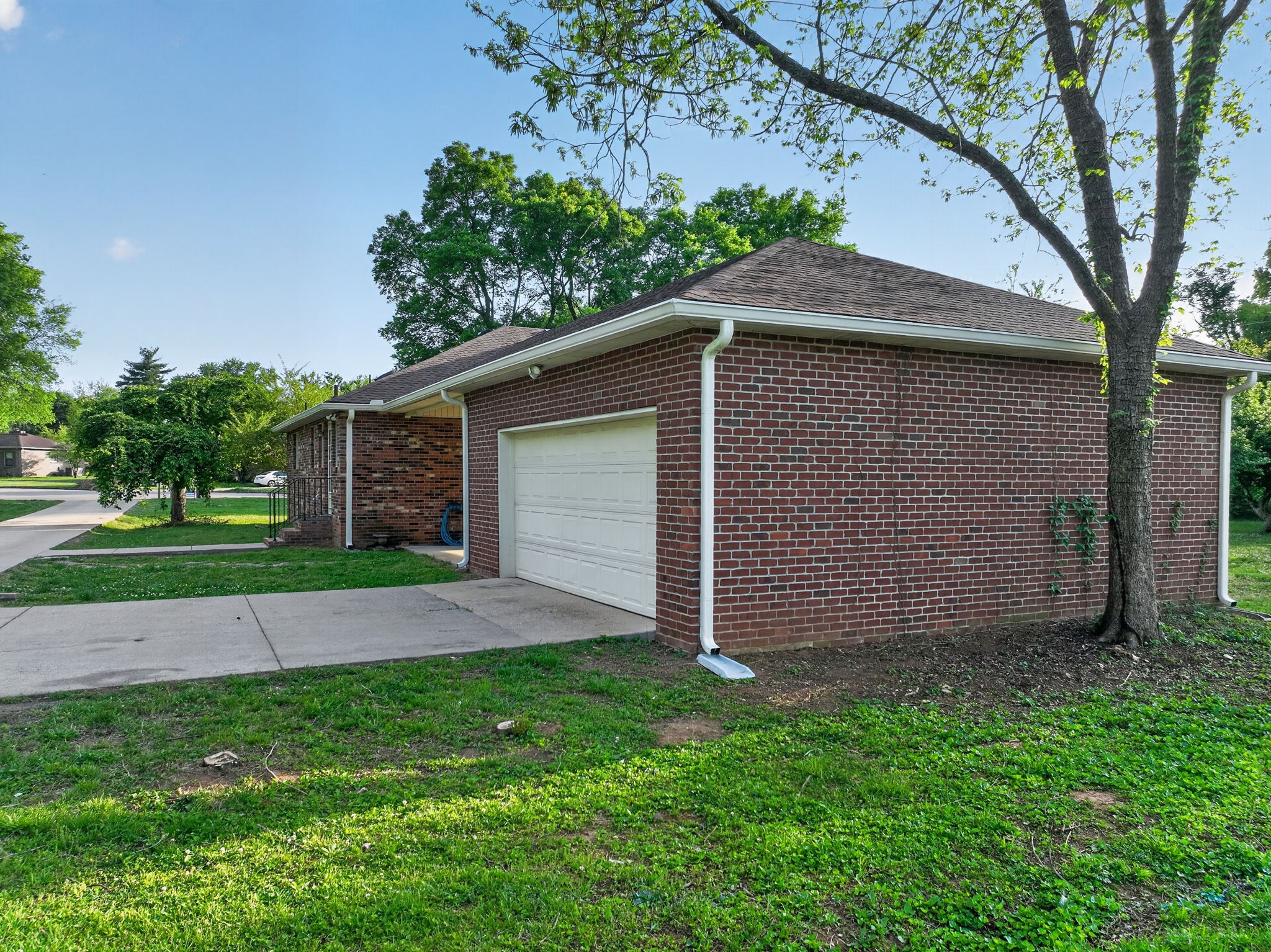 2232 Oakhaven Drive Murfreesboro TN 37129