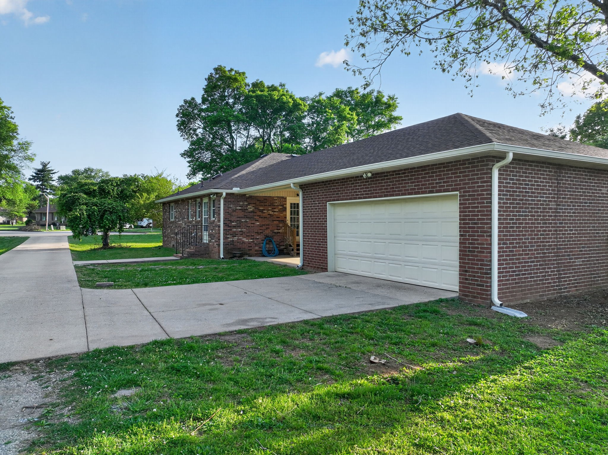 2232 Oakhaven Drive Murfreesboro TN 37129