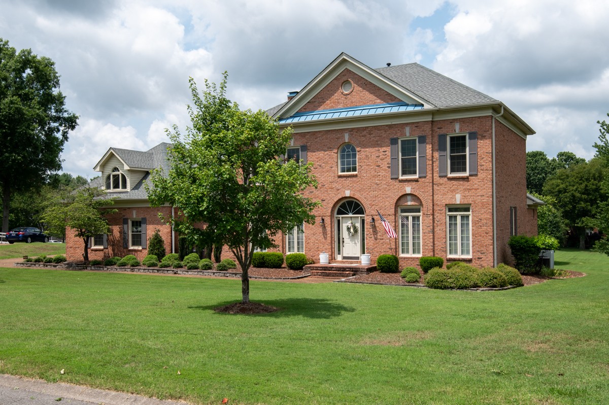 1066 Inneswood Drive Gallatin TN 37066