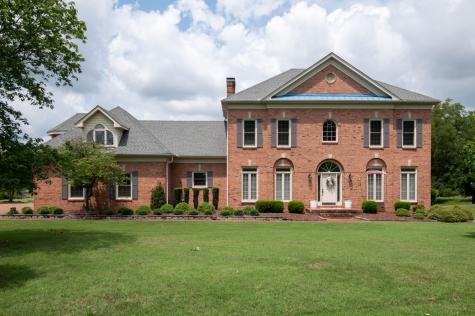 1066 Inneswood Drive Gallatin TN 37066