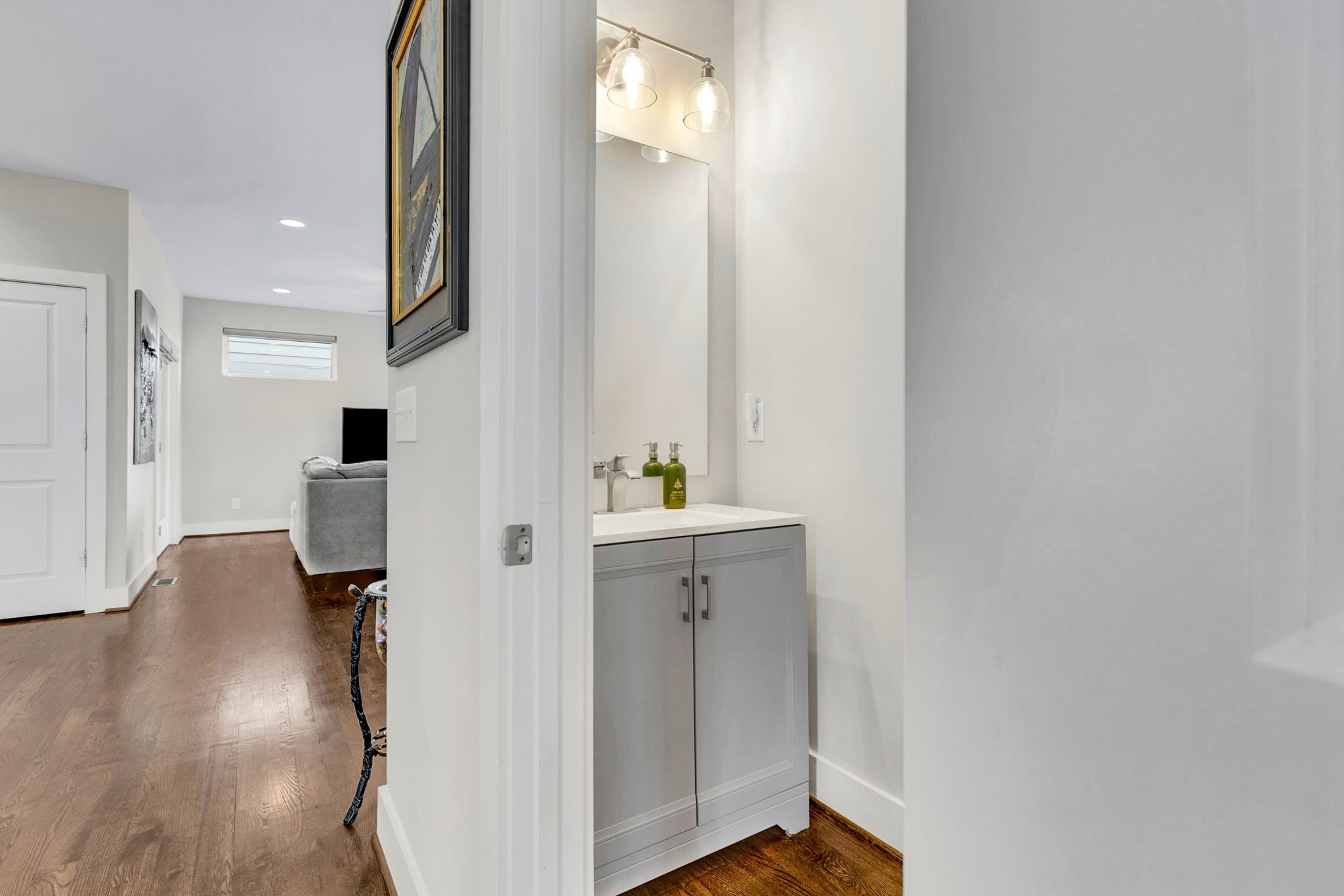 40 Hubbard Street Nashville TN 37210