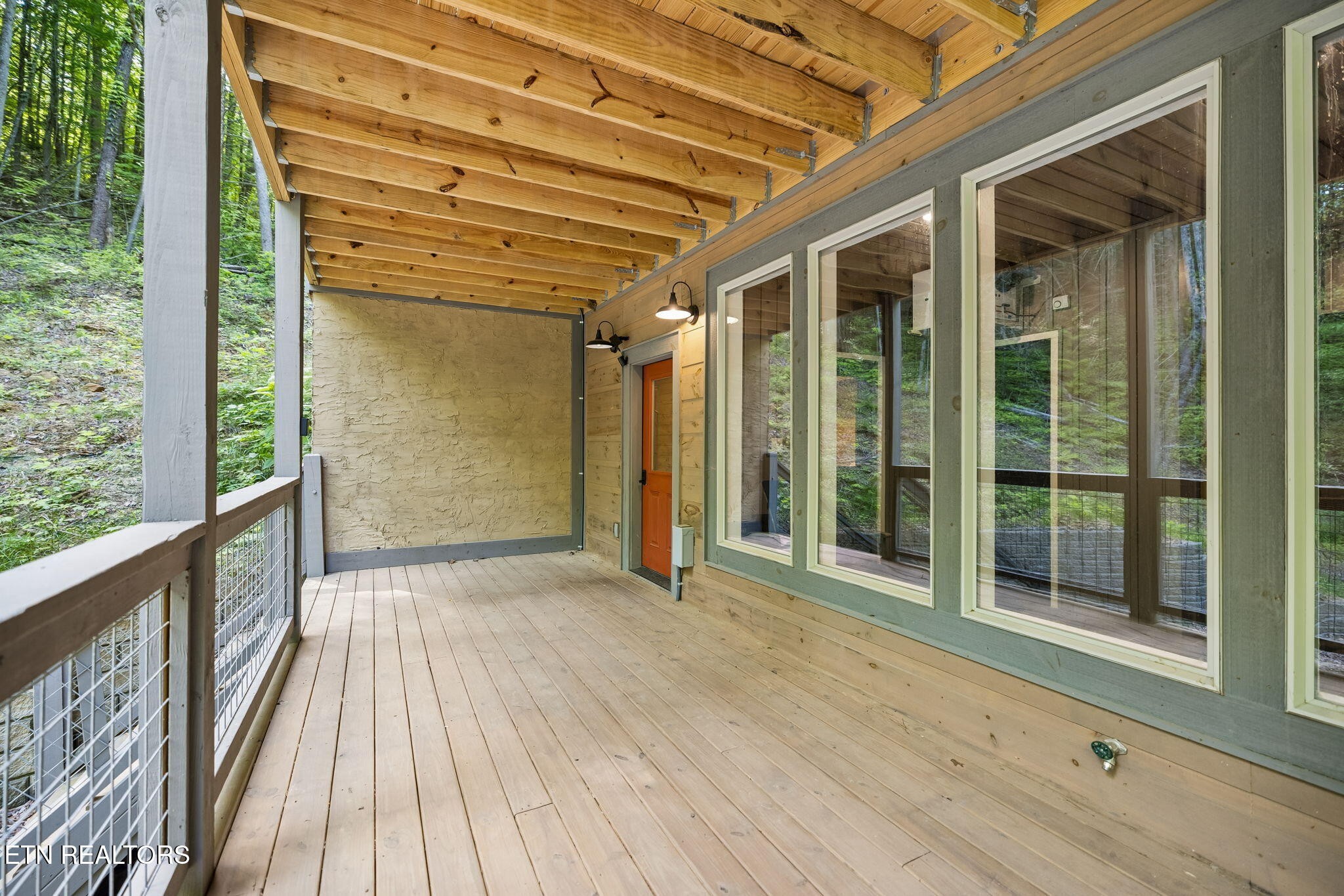 5175 Riversong Way Sevierville TN 37876