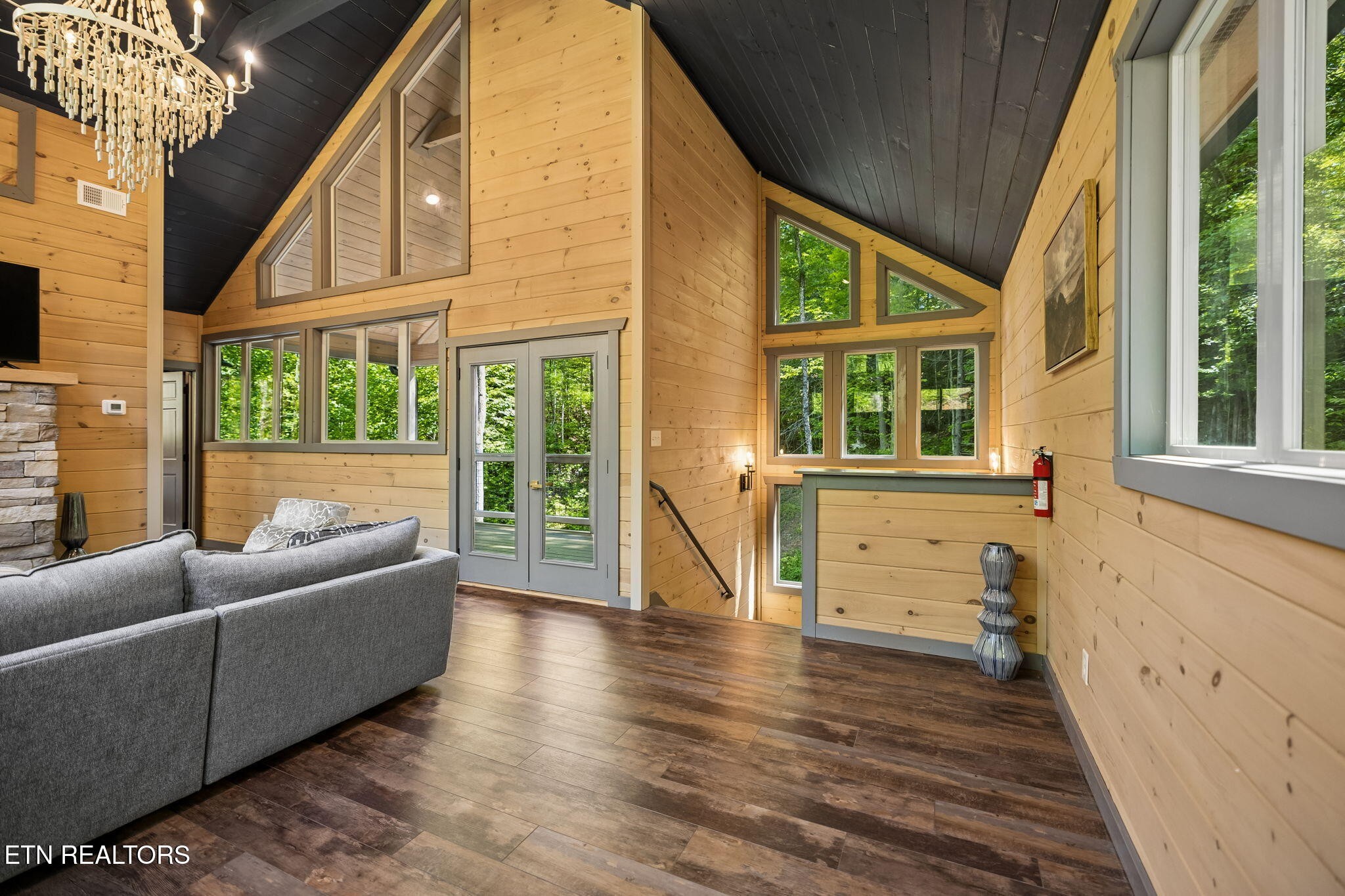 5175 Riversong Way Sevierville TN 37876