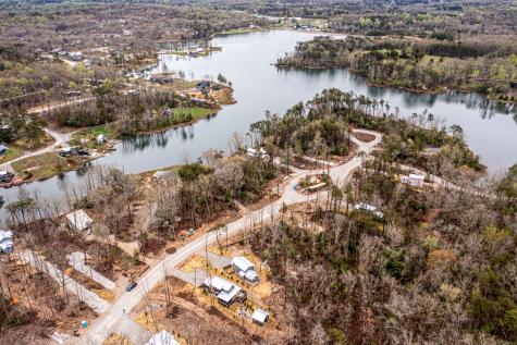 92 Hemlock Cove Tracy City TN 37387