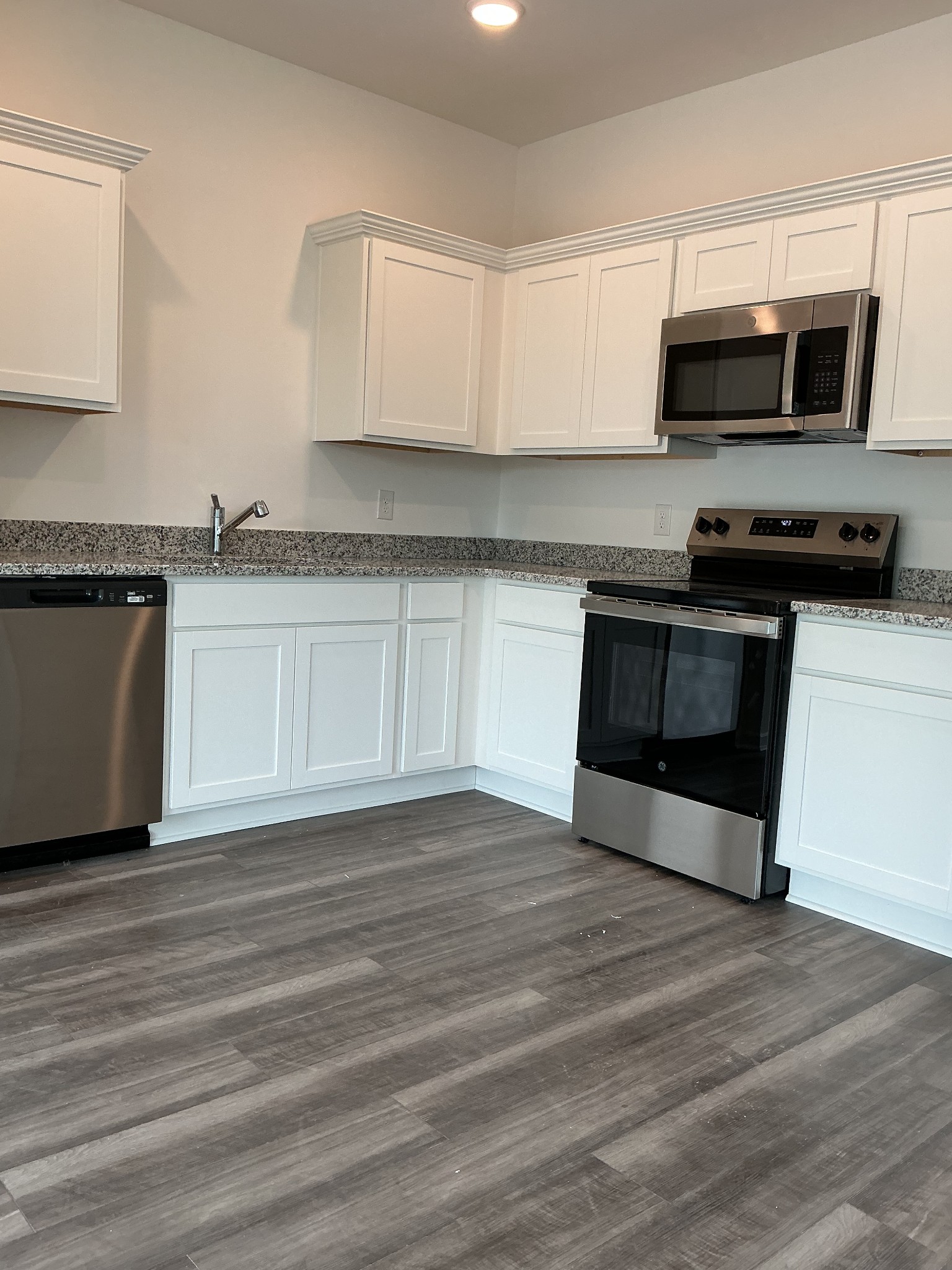219 Darlington Drive Dickson TN 37055