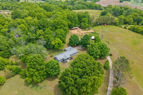 2580 Santa Fe Pike Santa Fe TN 38482