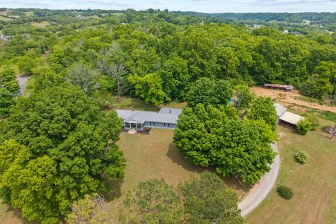 2580 Santa Fe Pike Santa Fe TN 38482