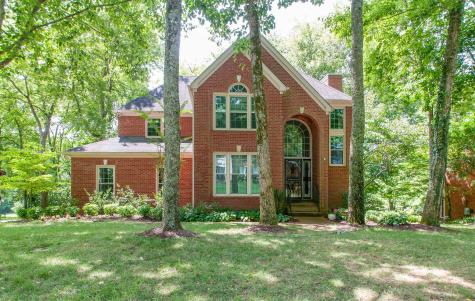 8059 Montcastle Drive Nashville TN 37221