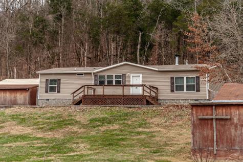 1791 New Harmony Road Hartsville TN 37074