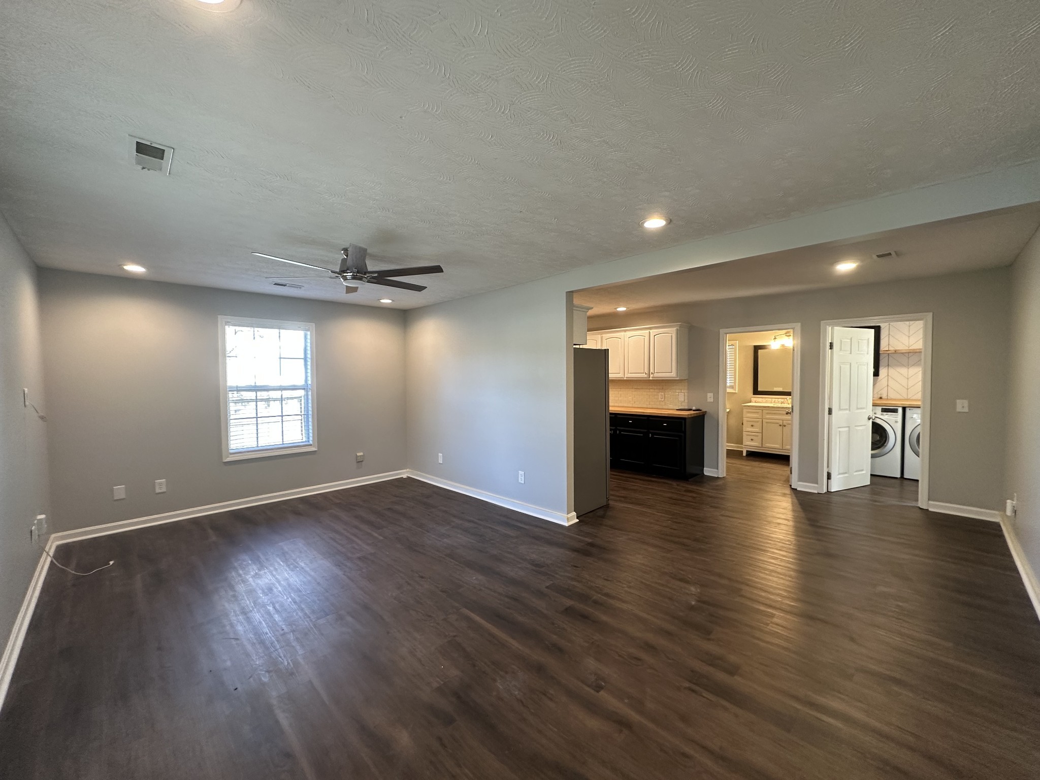 902 S Russell Street Portland TN 37148