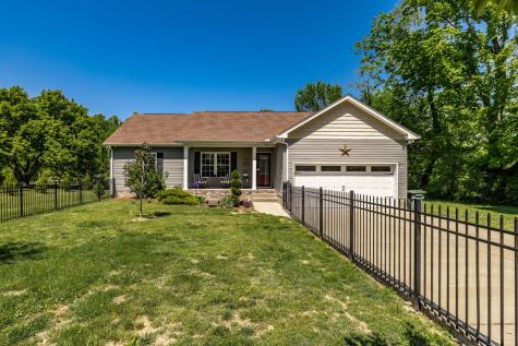 513 College Street Portland TN 37148
