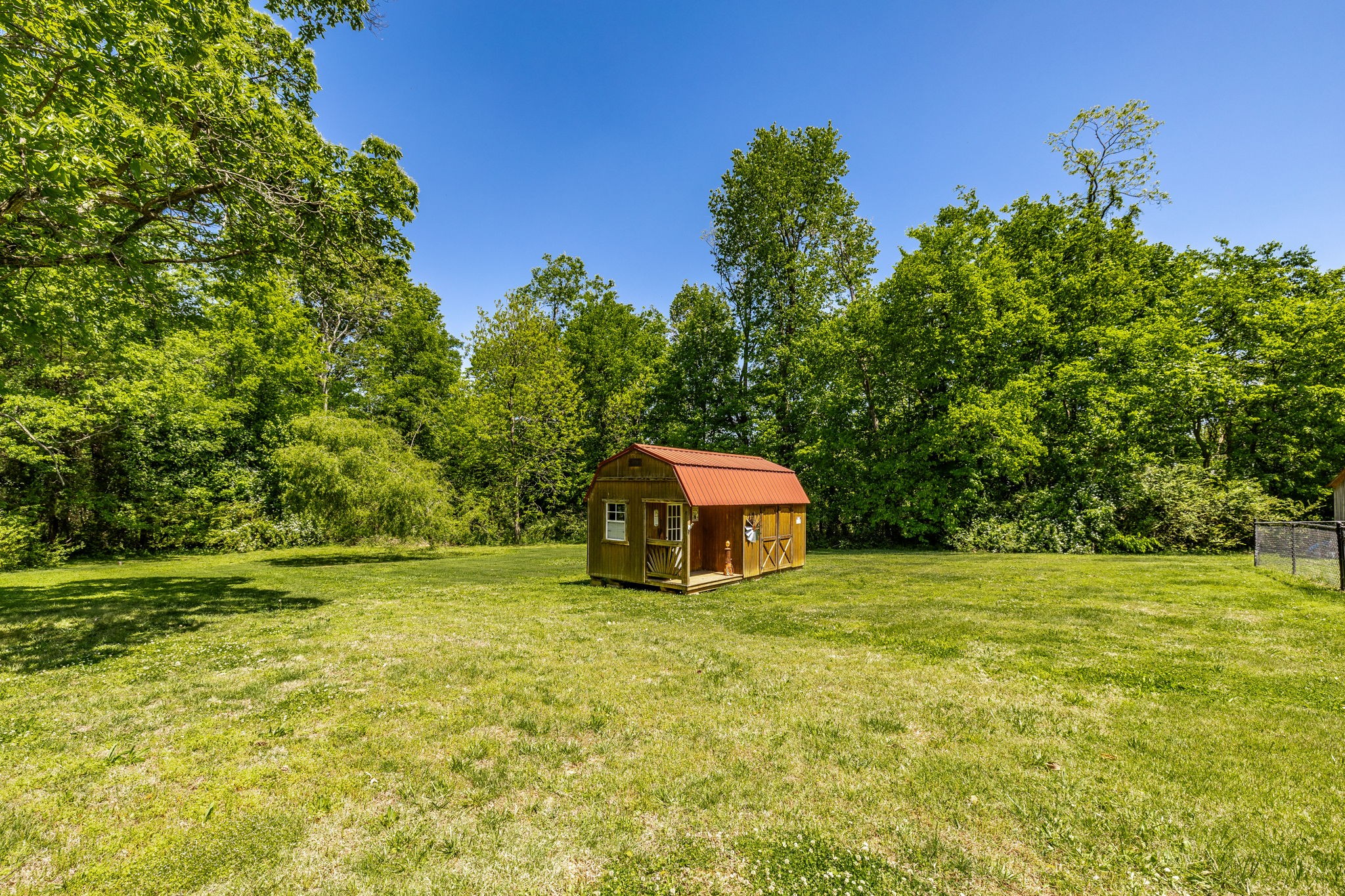 513 College Street Portland TN 37148