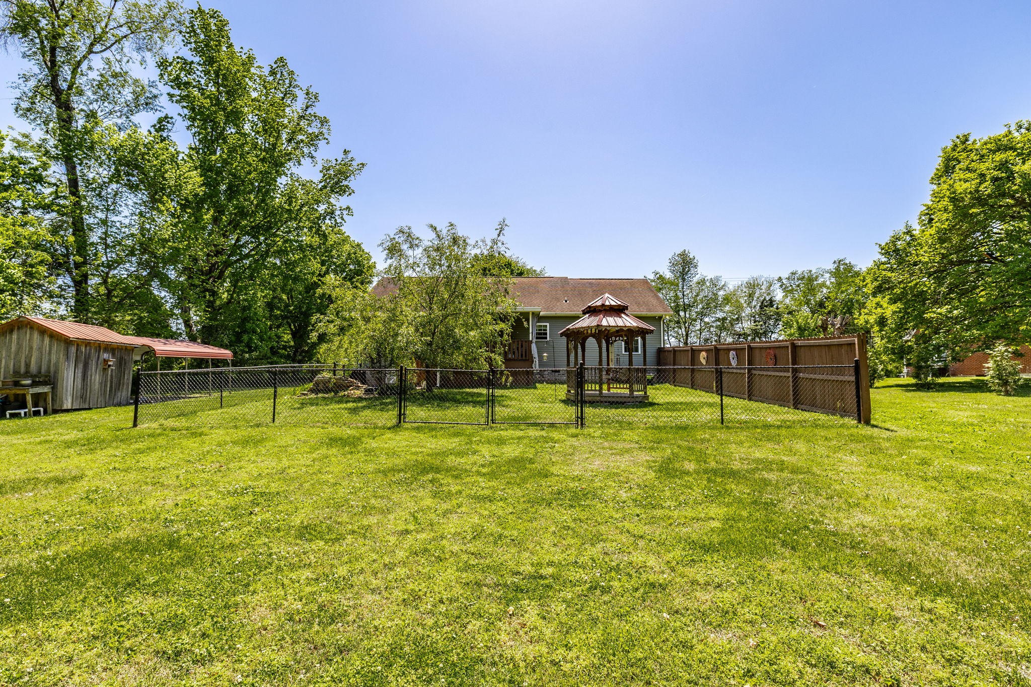 513 College Street Portland TN 37148