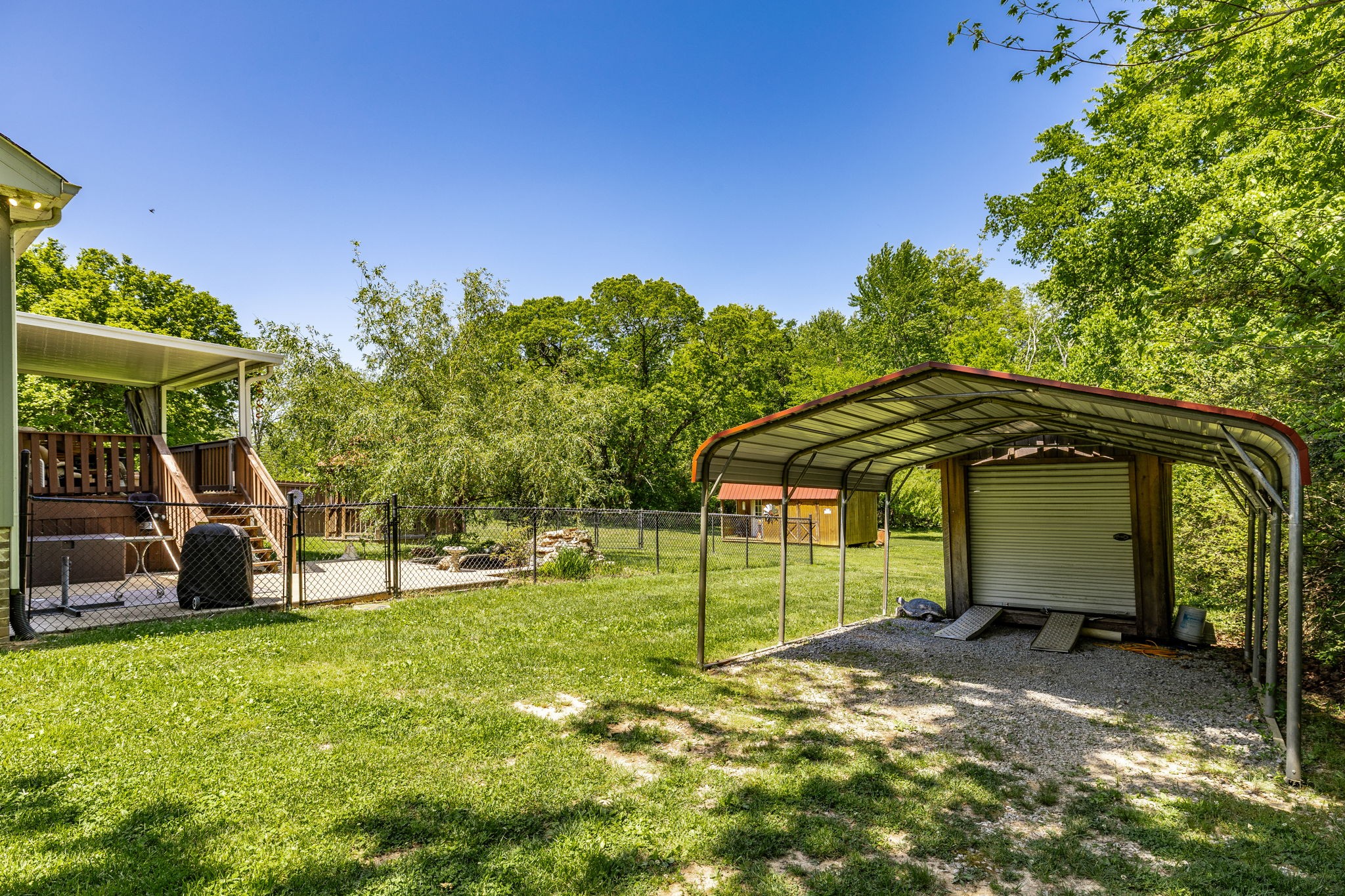 513 College Street Portland TN 37148