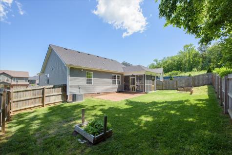 1180 Racker Drive Clarksville TN 37043