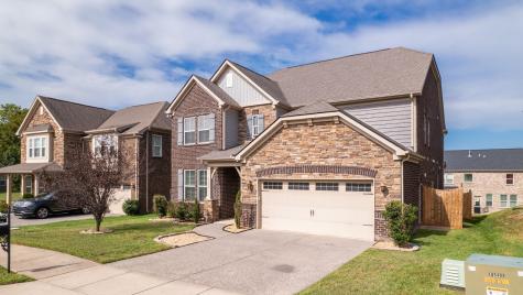 4990 Napoli Drive Mount Juliet TN 37122