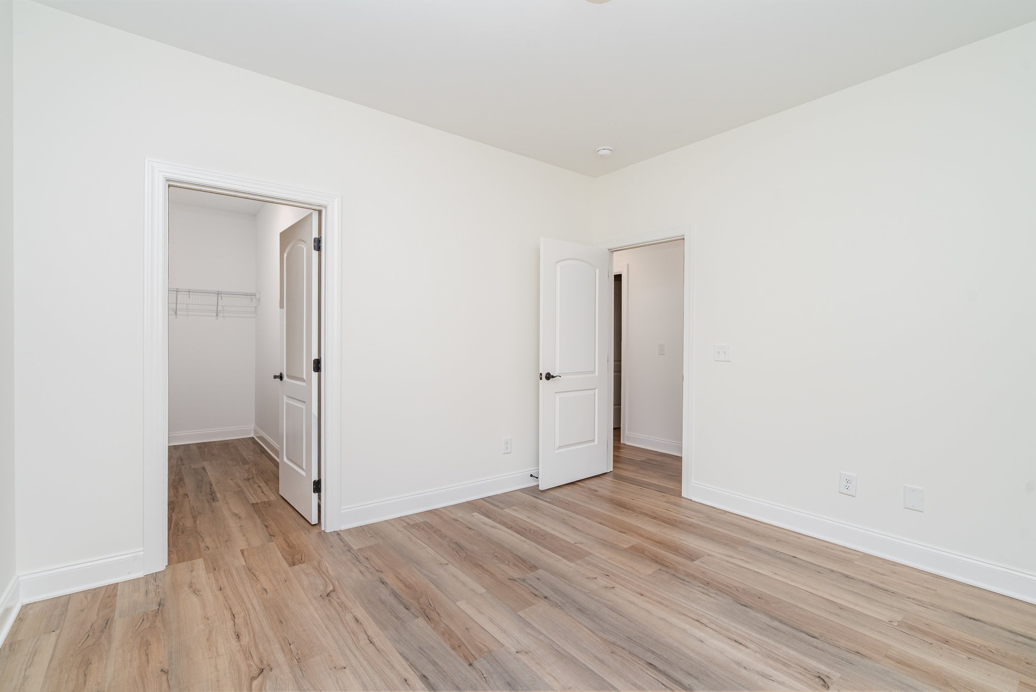 412 W Foxrun Springfield TN 37172