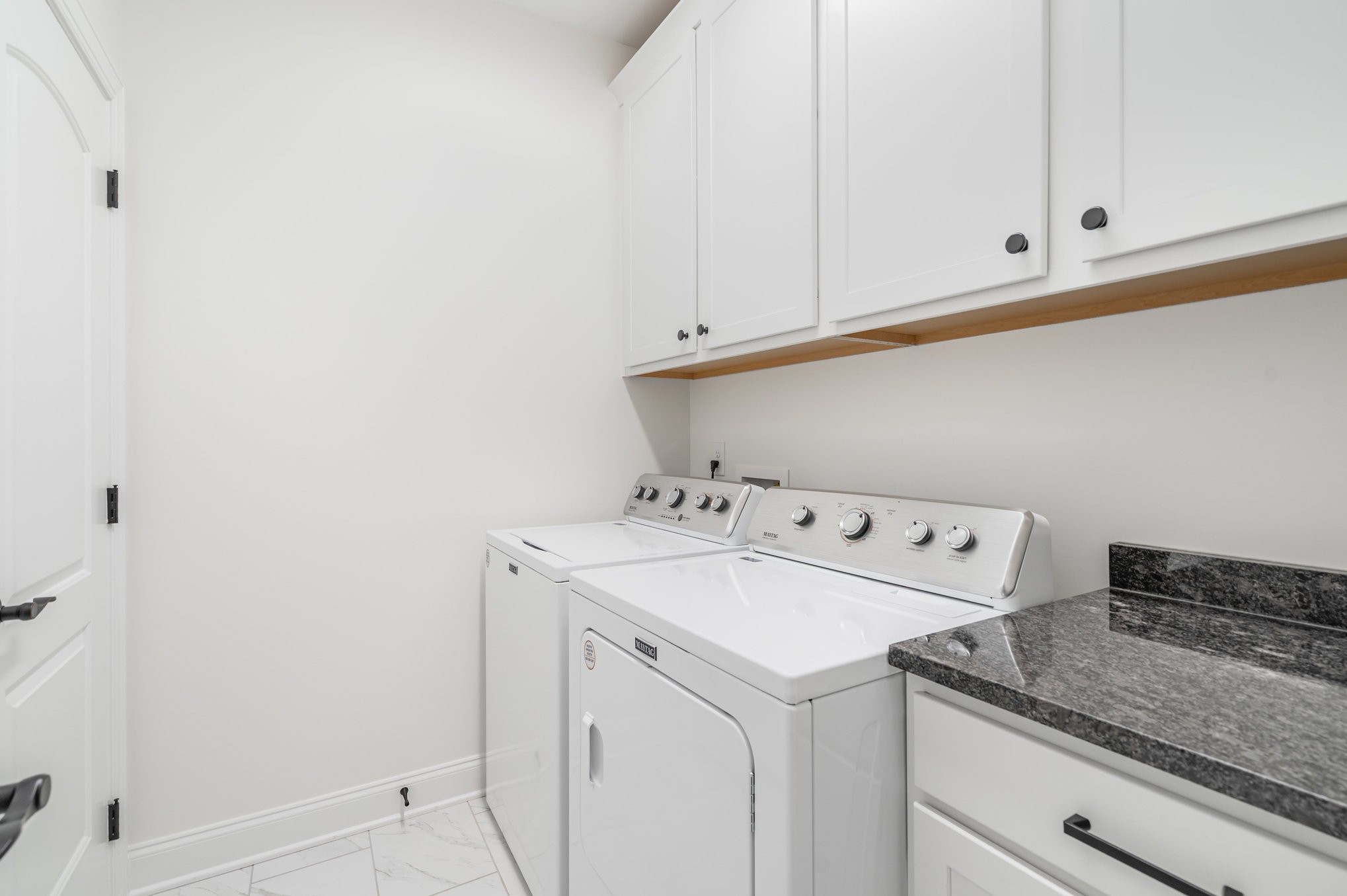 412 W Foxrun Springfield TN 37172