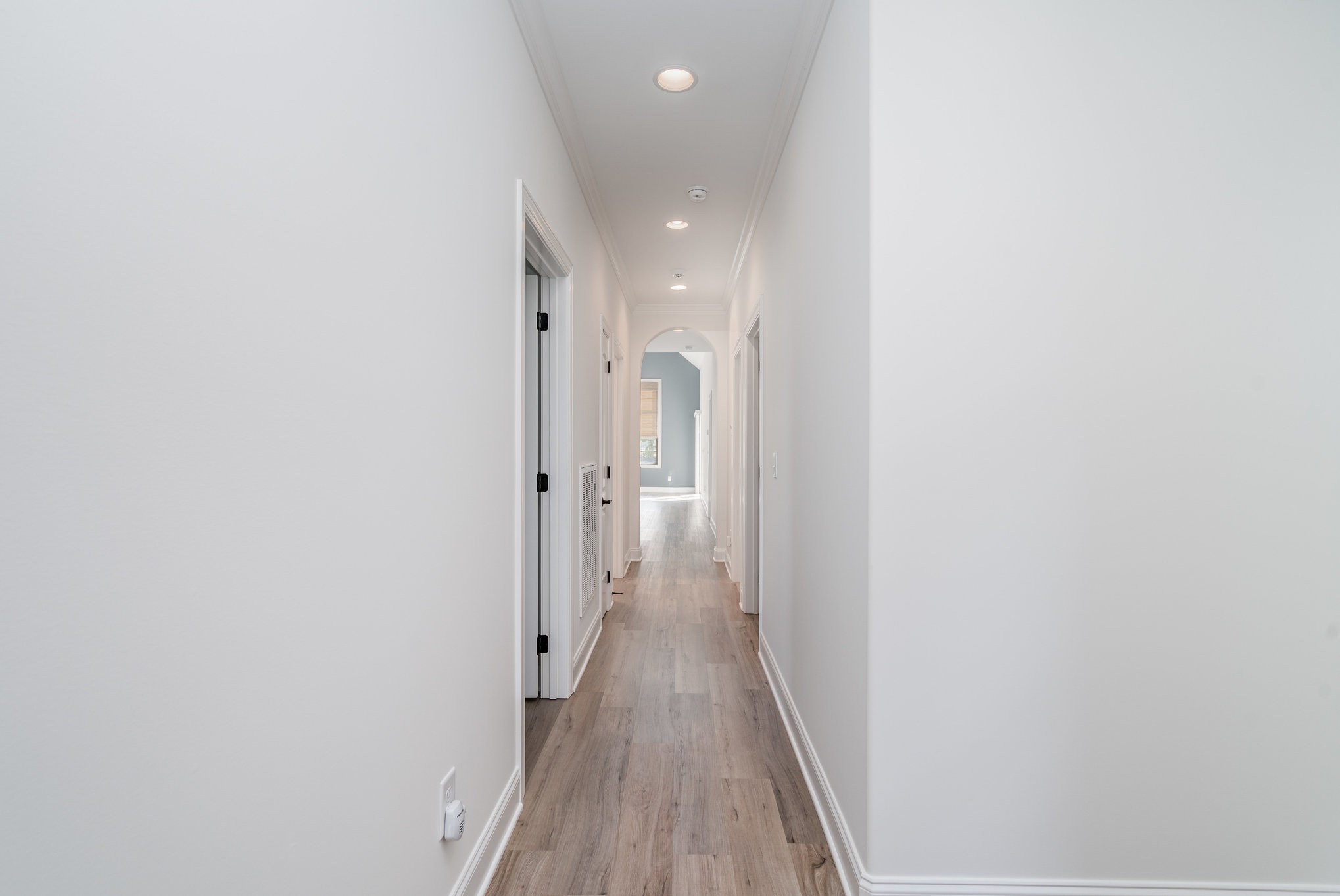 412 W Foxrun Springfield TN 37172