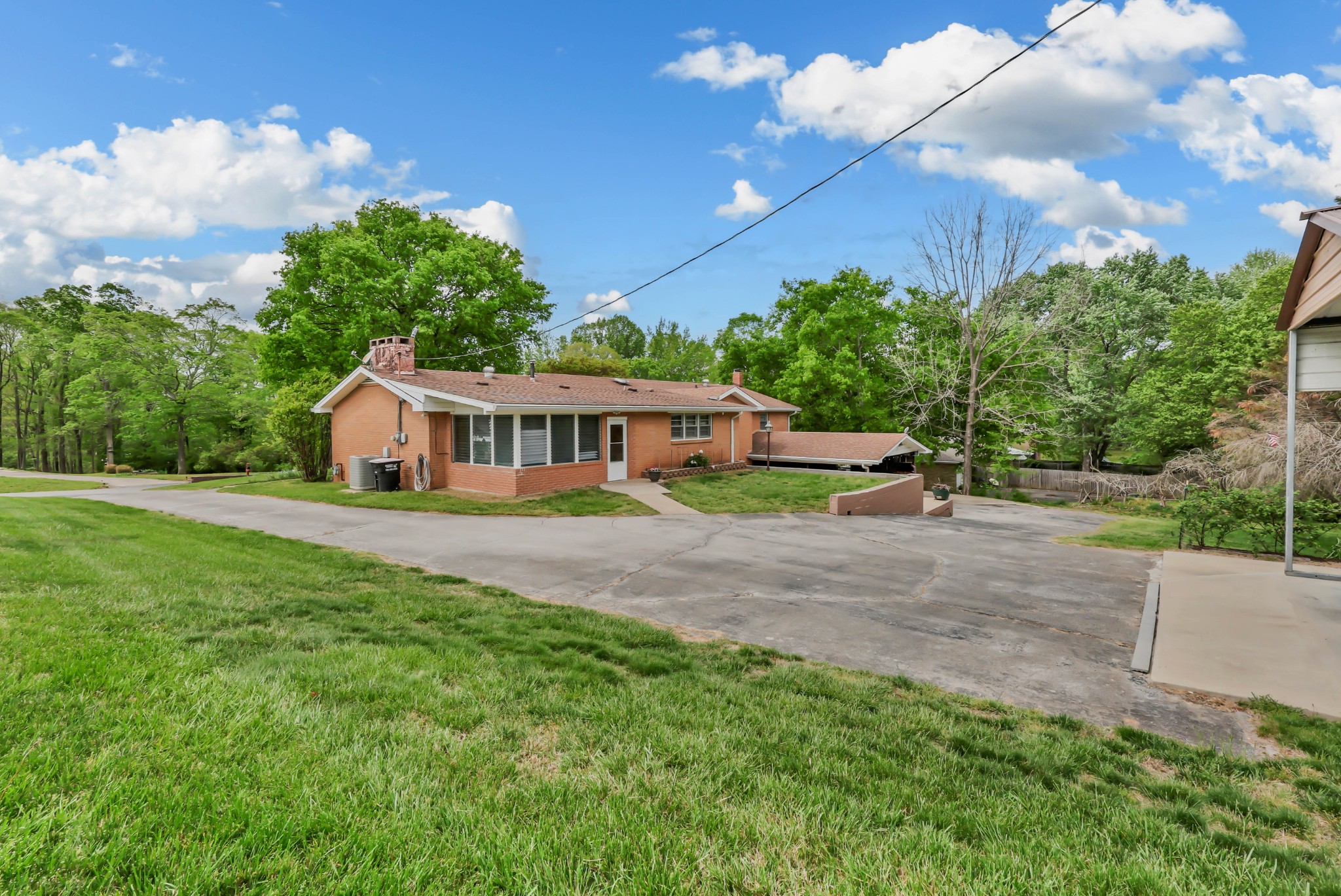 1311 Oak Hill Drive Clarksville TN 37040