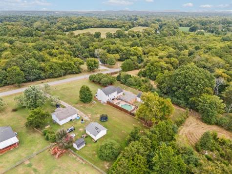 4011 Central Valley Road Murfreesboro TN 37129