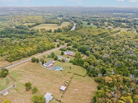 4011 Central Valley Road Murfreesboro TN 37129