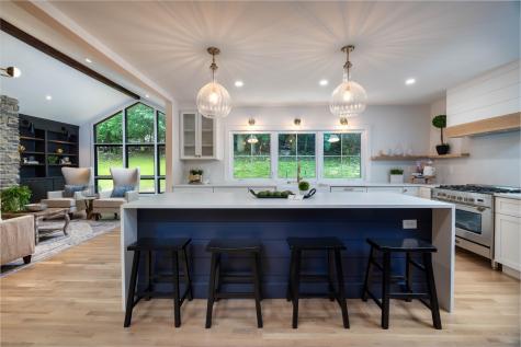 5821 Fredricksburg Drive Nashville TN 37215