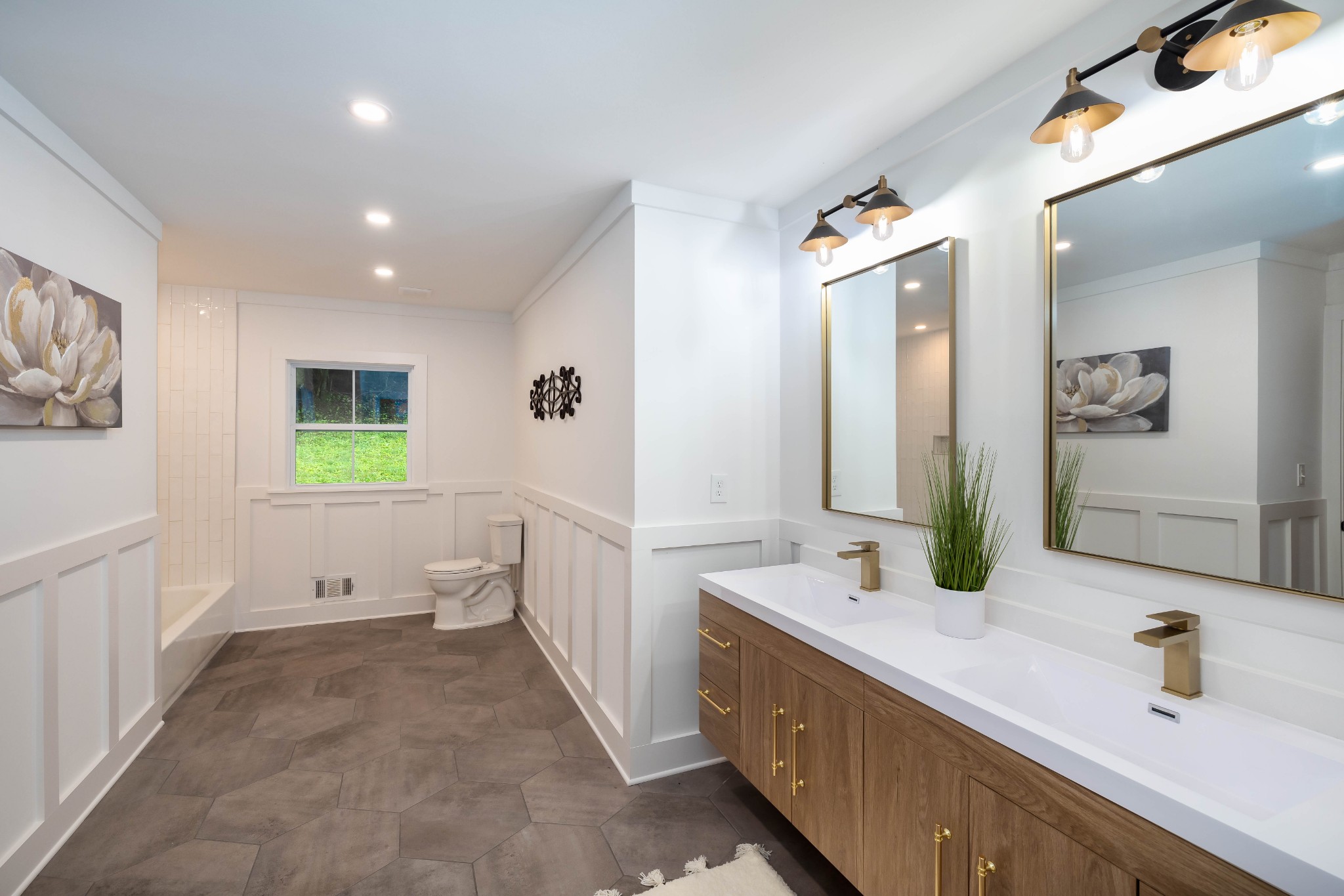 5821 Fredricksburg Drive Nashville TN 37215