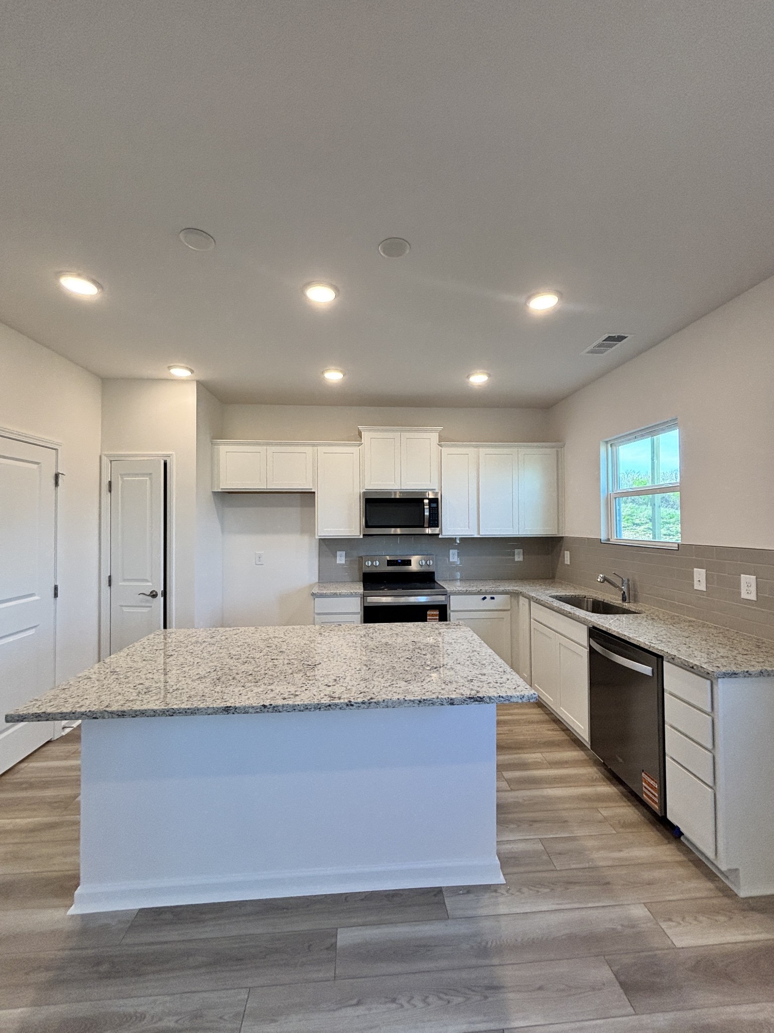 487 Jet Stream Drive La Vergne TN 37086