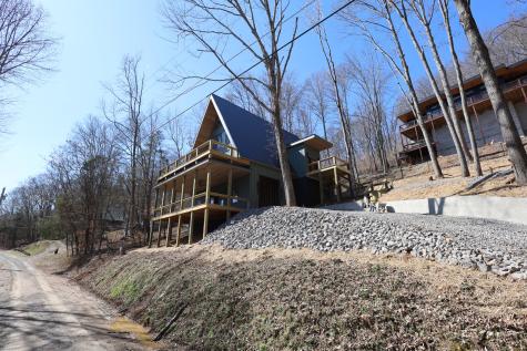 1196 Lakeside Drive Smithville TN 37166