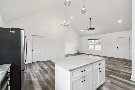 3293 Nashville Highway Lewisburg TN 37091