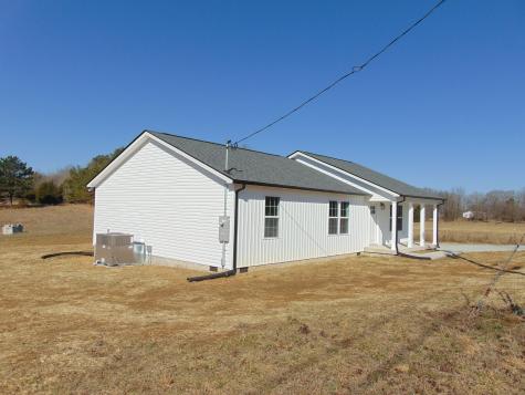 3936 Buffalo Road Summertown TN 38483