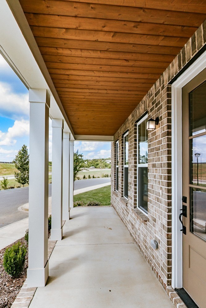 400 Perch Steet Hendersonville TN 37075