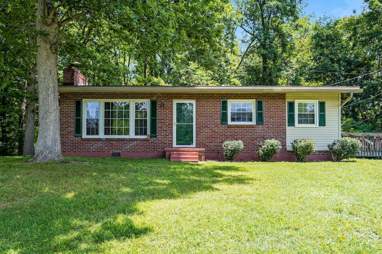 1002 Lakeside Circle Ashland City TN 37015