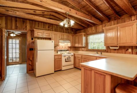 1002 Lakeside Circle Ashland City TN 37015
