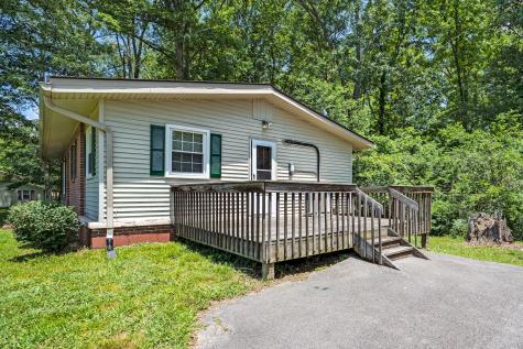 1002 Lakeside Circle Ashland City TN 37015