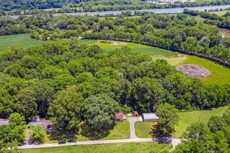 1002 Lakeside Circle Ashland City TN 37015