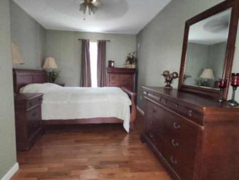 218 E Lake Avenue Celina TN 38551