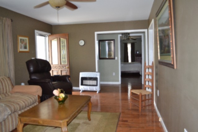 218 E Lake Avenue Celina TN 38551