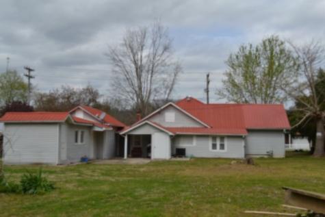 218 E Lake Avenue Celina TN 38551