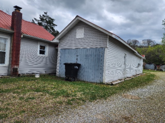 218 E Lake Avenue Celina TN 38551