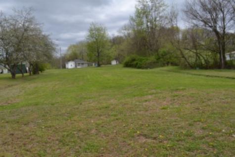 218 E Lake Avenue Celina TN 38551