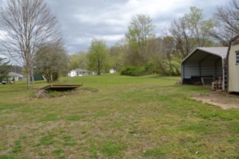 218 E Lake Avenue Celina TN 38551
