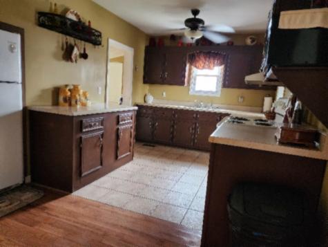 218 E Lake Avenue Celina TN 38551