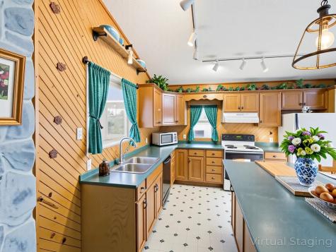 62 Lakeshore Drive New Concord KY 42076