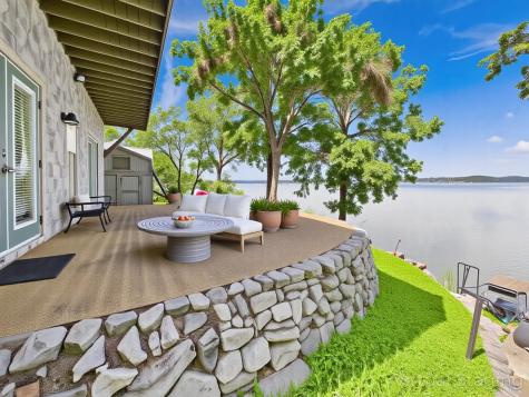62 Lakeshore Drive New Concord KY 42076
