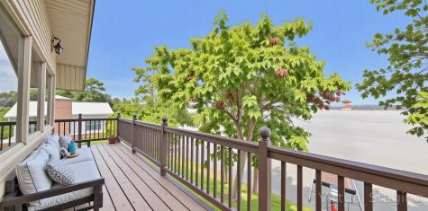 62 Lakeshore Drive New Concord KY 42076