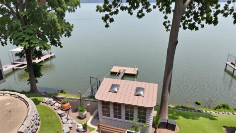 62 Lakeshore Drive New Concord KY 42076