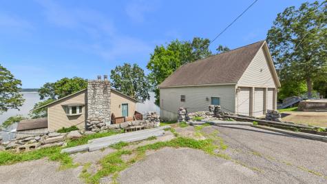 62 Lakeshore Drive New Concord KY 42076